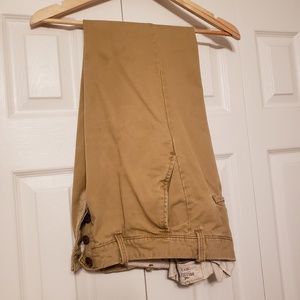Hollister Khakis